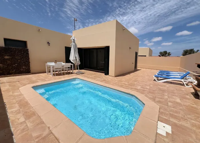 Anahi Homes Corralejo- Dracaena 16